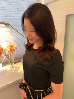 美波 百合乃